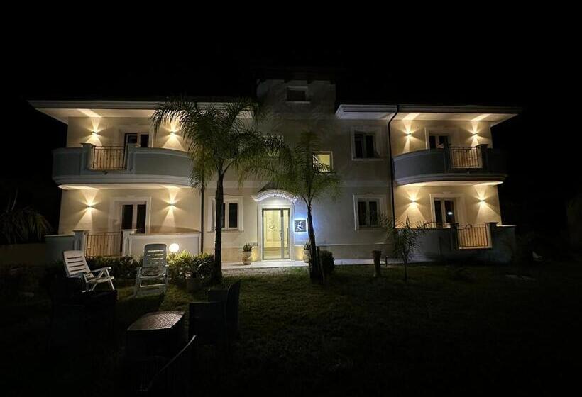 پانسیون Blue Marine   Free Parking