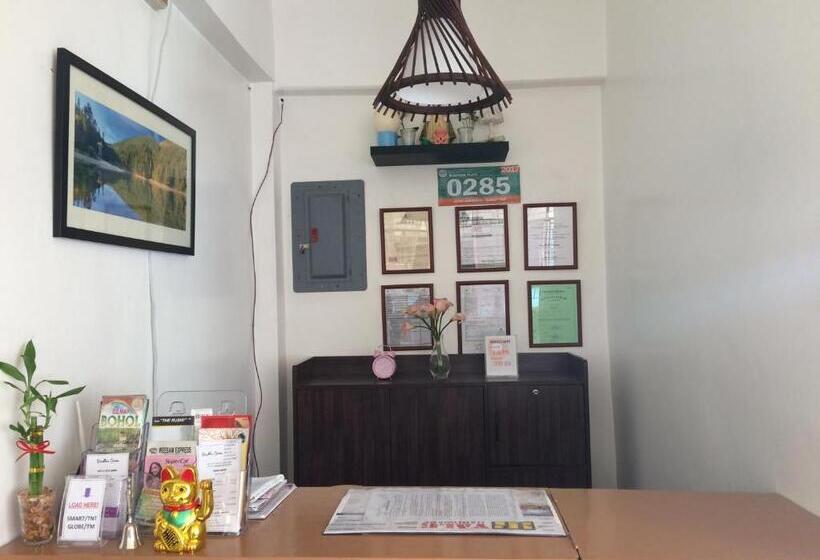 פנסיון Brielles Travellers Inn