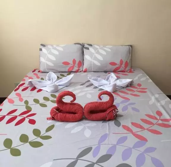 ペンション Brielles Travellers Inn