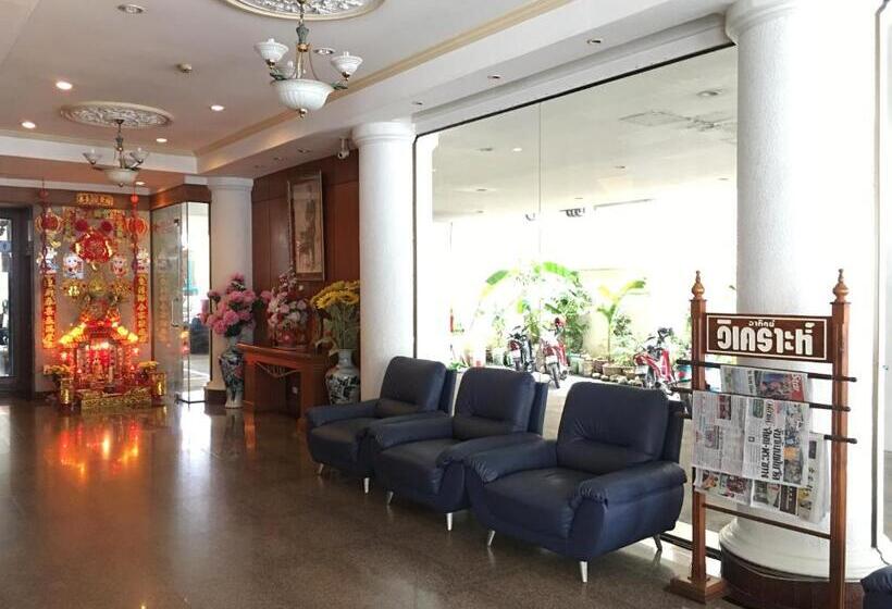 פנסיון Hatyai Merridian