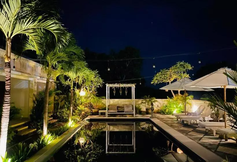 ペンション Puja Uluwatu Village