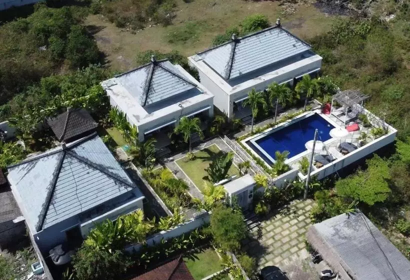 ペンション Puja Uluwatu Village