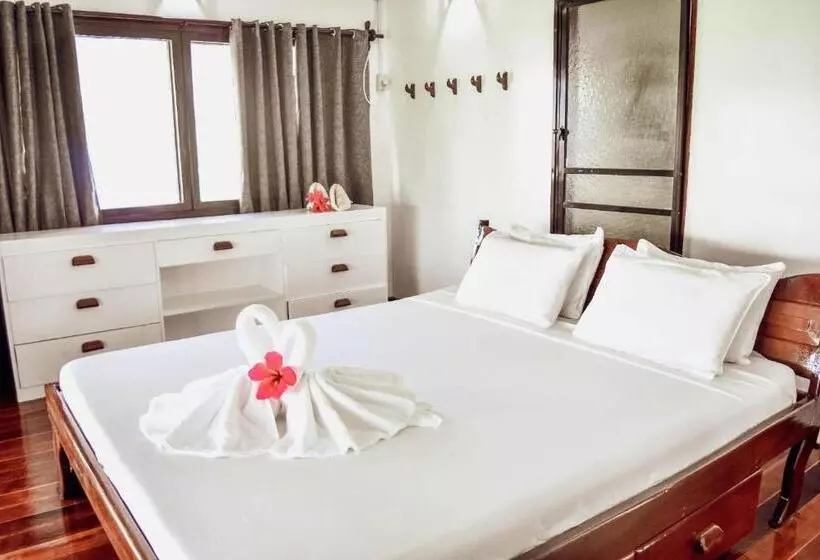 پانسیون Siargao Sunrise Villa