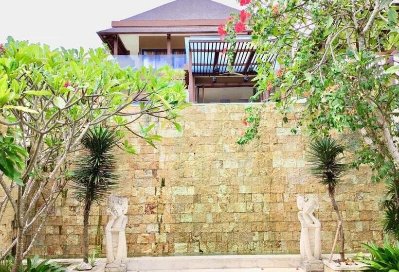 ペンション Villa Mandalika