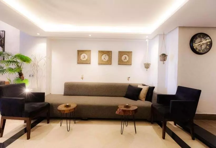 Windsor Hotel City Center