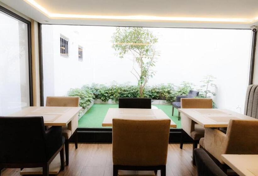 Windsor Hotel City Center