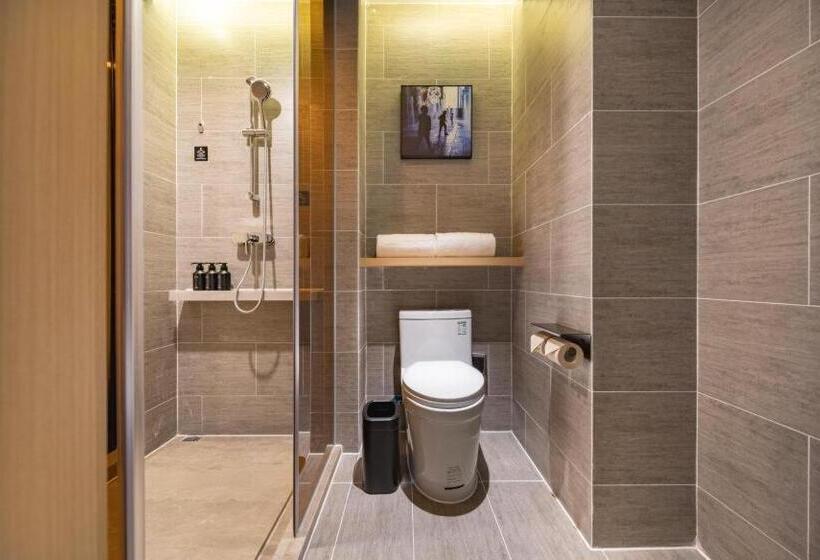 Atour Hotel Zhuhai Gongbei Fuhuali