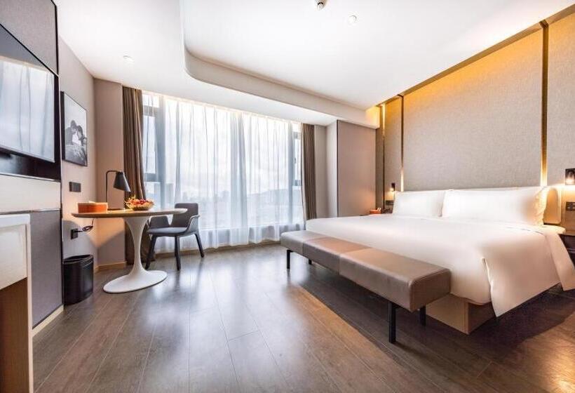 Atour Hotel Zhuhai Gongbei Fuhuali
