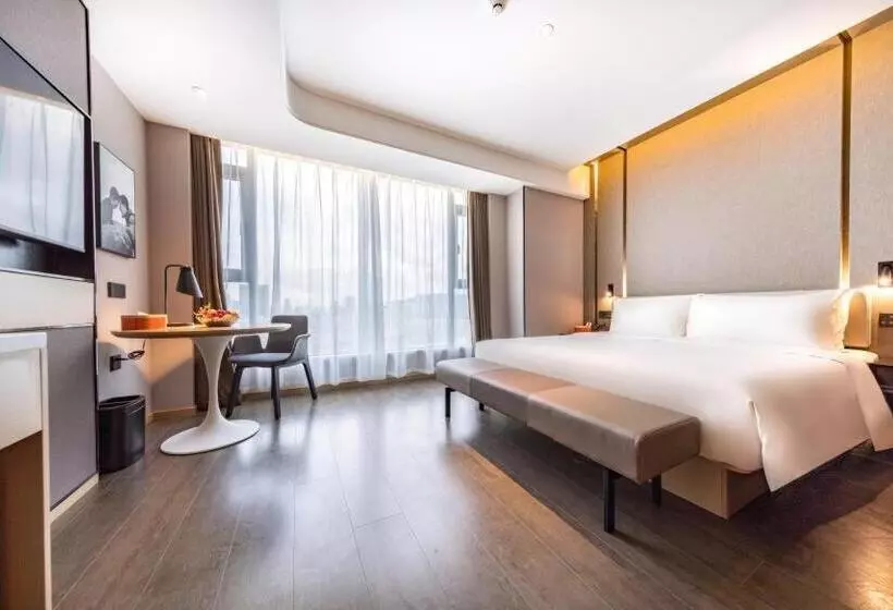 Atour Hotel Zhuhai Gongbei Fuhuali