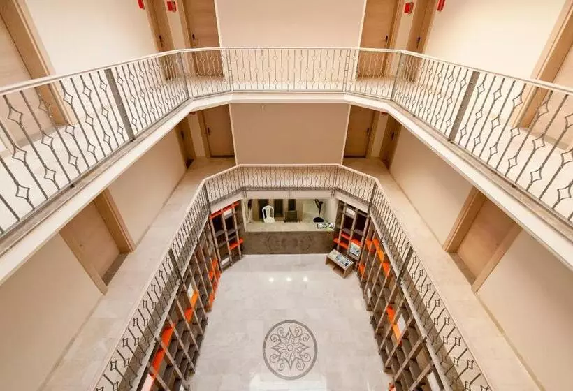 Atrium Apart Otel