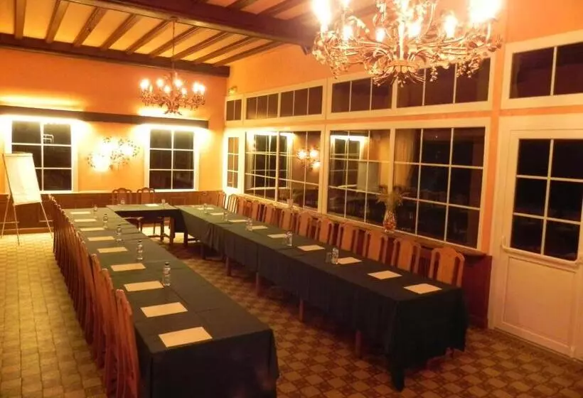 ベッドアンドブレックファースト Chambres D Hôtes Du Moulin Du Vey