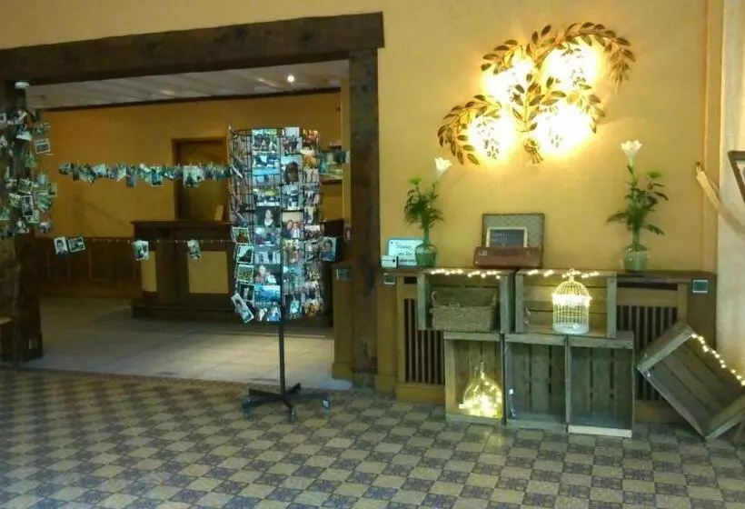 ベッドアンドブレックファースト Chambres D Hôtes Du Moulin Du Vey