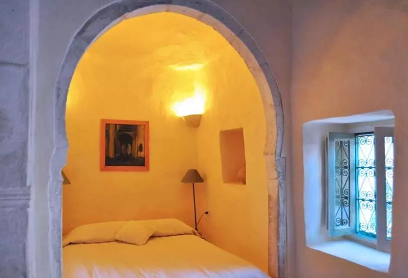 Aamiaismajoitus (B&B) Dar Dhiafa