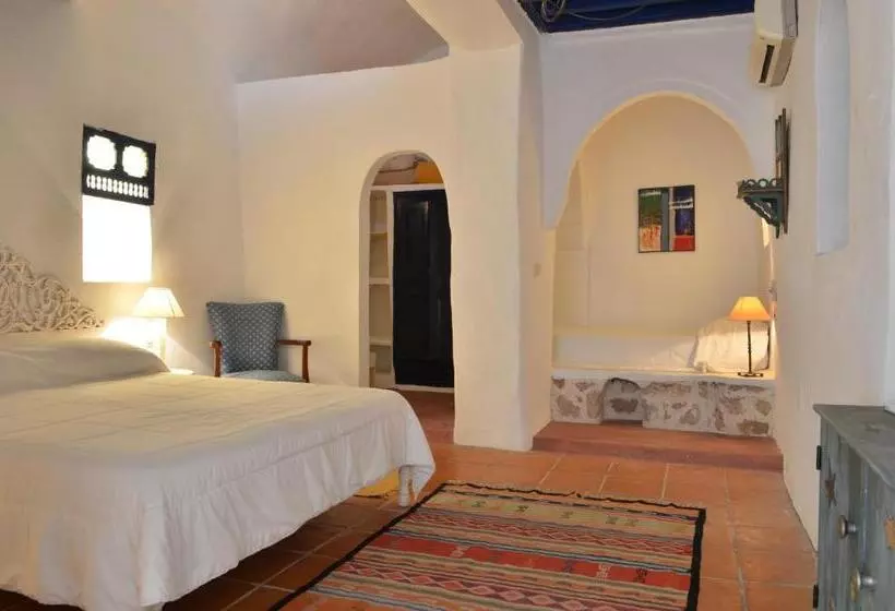 Aamiaismajoitus (B&B) Dar Dhiafa