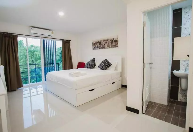 ホテル Banjanstay