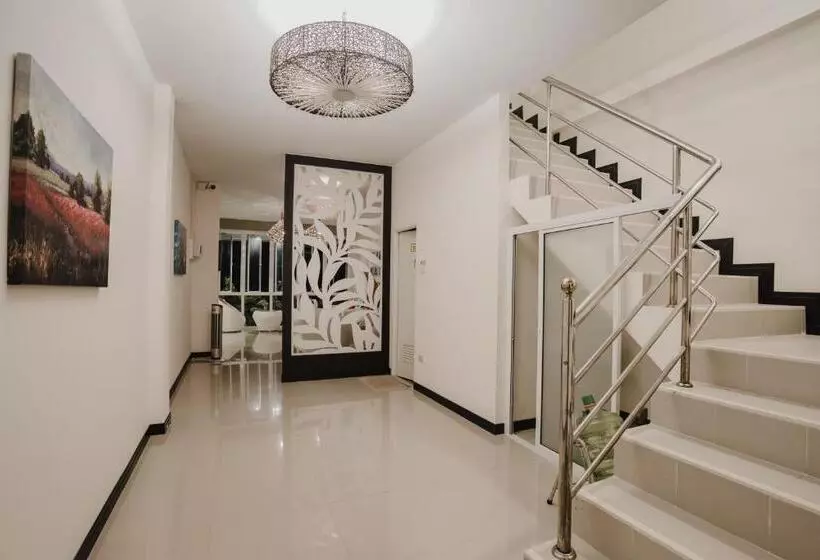 ホテル Banjanstay