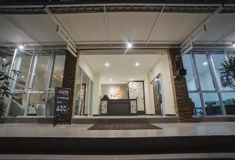 ホテル Banjanstay