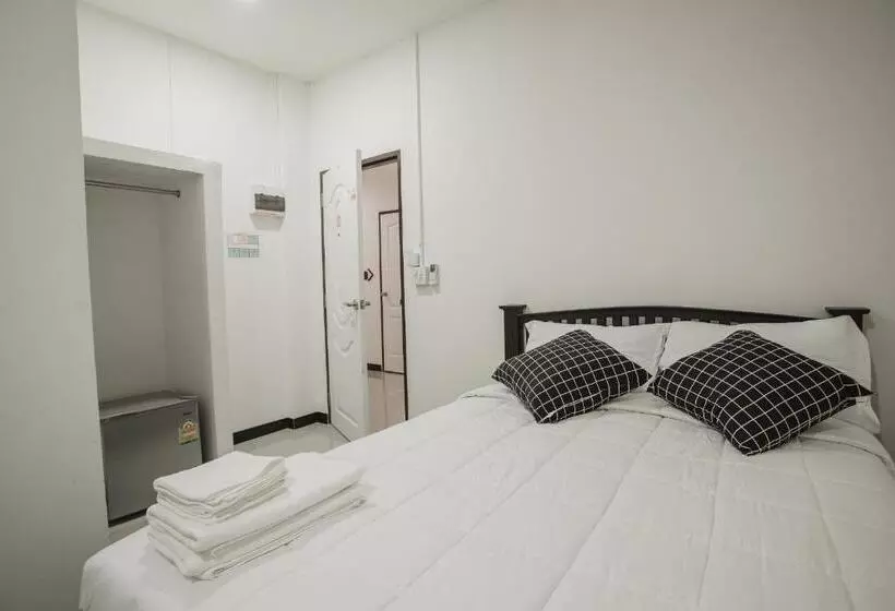 ホテル Banjanstay