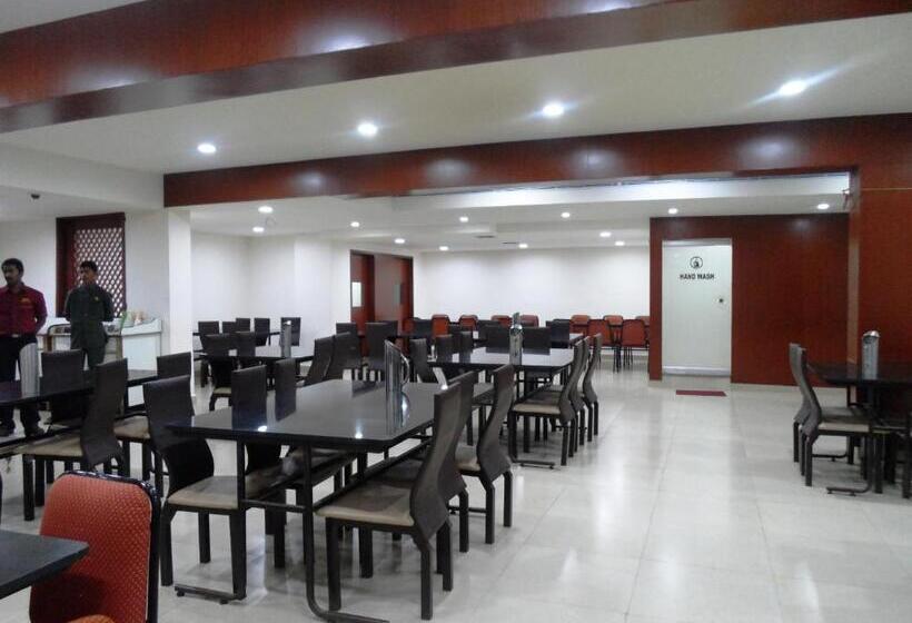 Hotel Bhimas Paradise