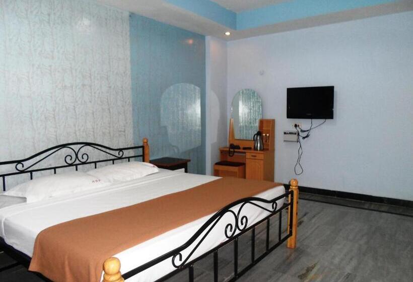 Hotel Bhimas Paradise