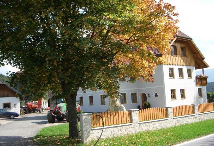 ホテル Bio Bauernhof Schoberhof