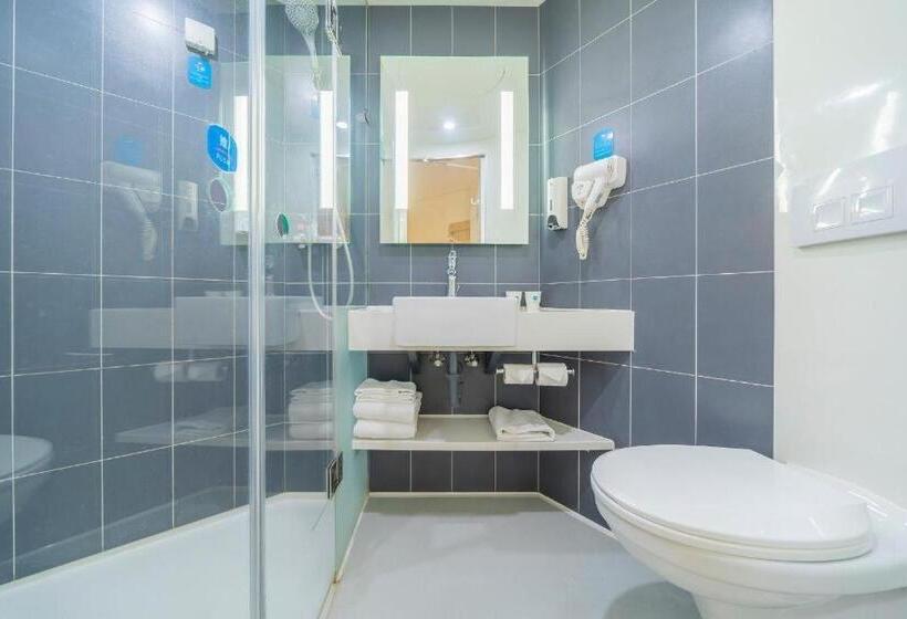 Hanting Hotel Shanghai Xujiahui Metro Station