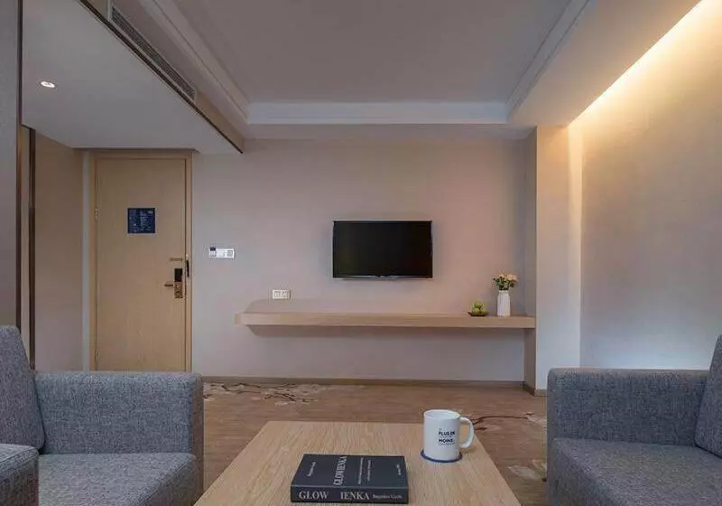 Kyriad Marvelous Hotel Dongguan Huangjiang Jingyi