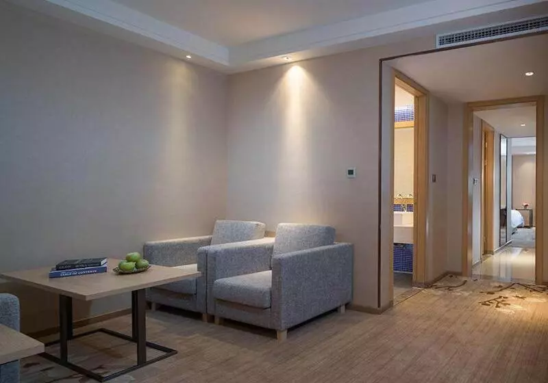 Kyriad Marvelous Hotel Dongguan Huangjiang Jingyi