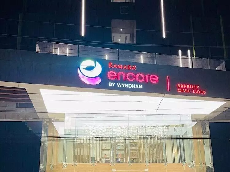 Hotelli Ramada Encore By Wyndham Bareilly Civil Lines