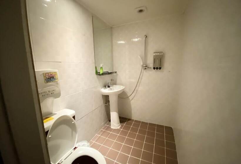 هتل Maison Yongsan