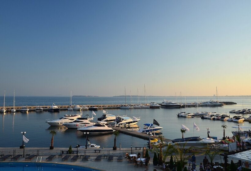 New Line Village Apartments