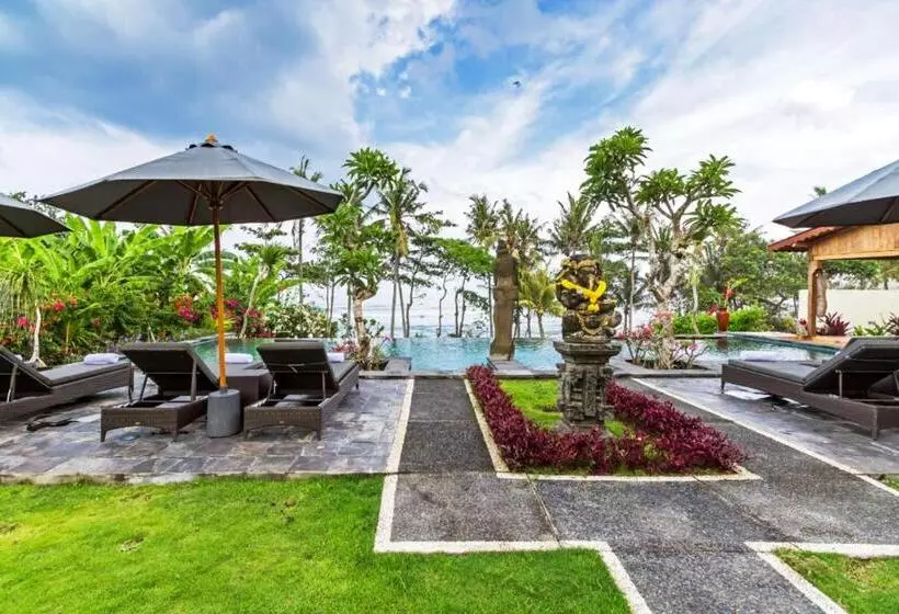 ペンション Bali Natha Beach Front