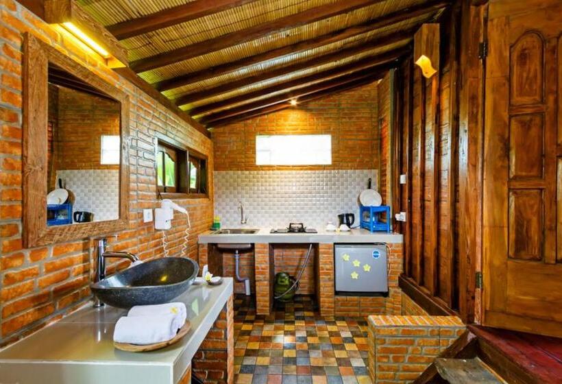 Пансион Bali Natha Beach Front