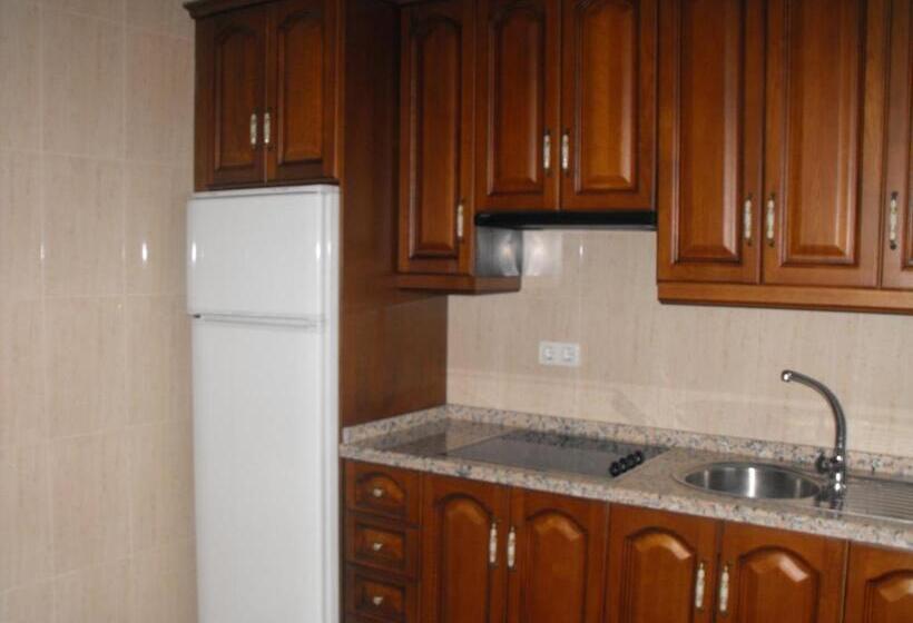 Пансион Hostal Nicol's