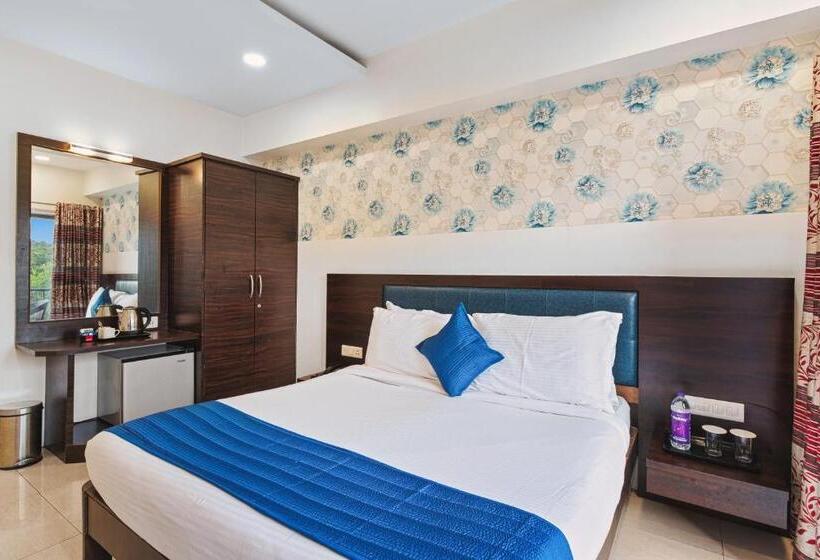 Resort Mayur Retreat & Spa