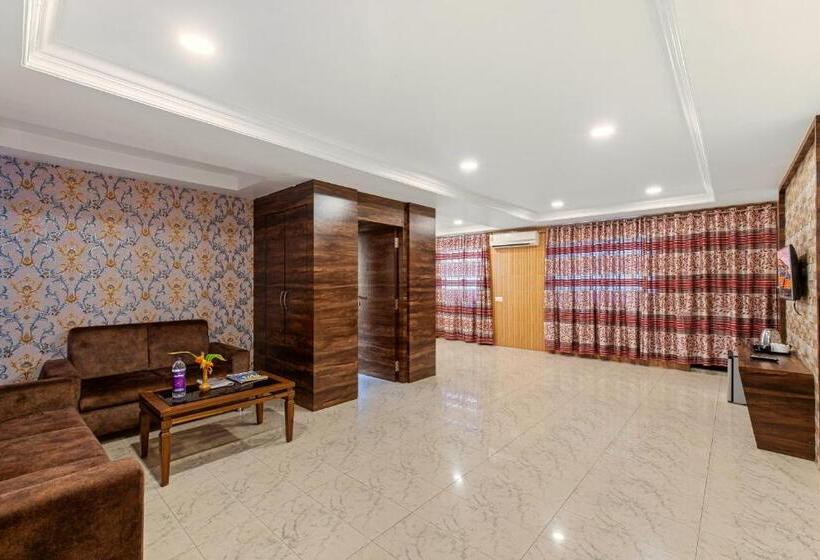 Resort Mayur Retreat & Spa