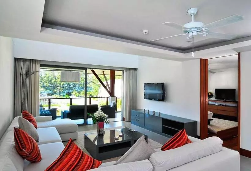 Lomakeskus Pearl Of Naithon