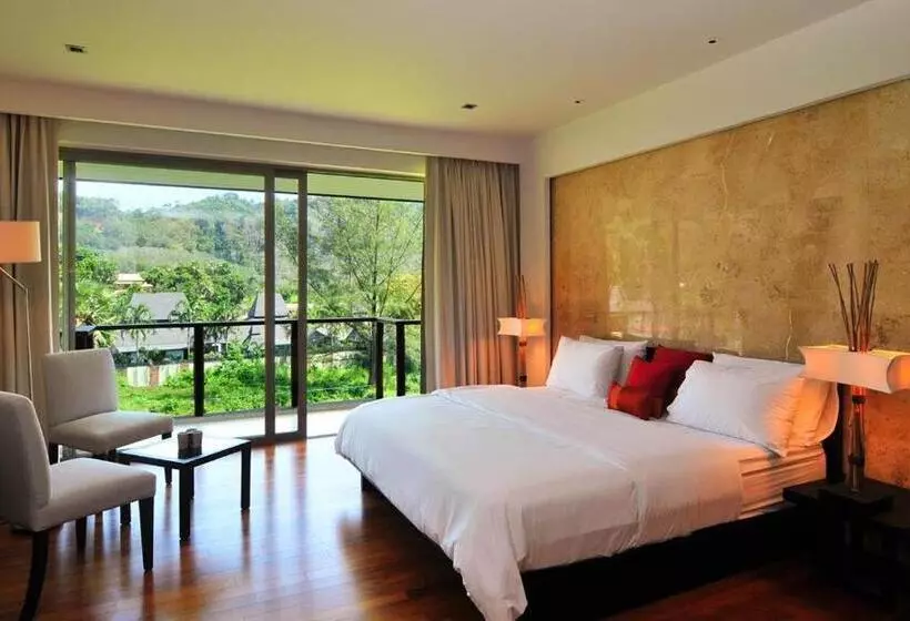 Lomakeskus Pearl Of Naithon