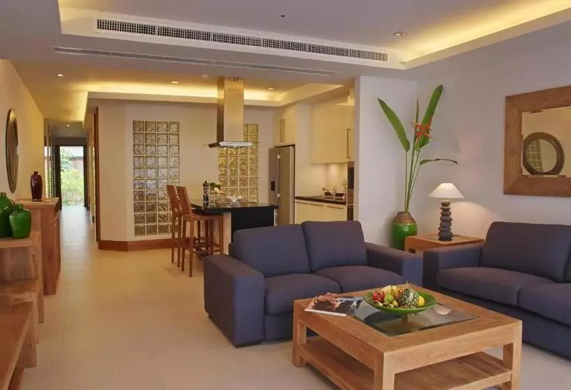 Lomakeskus Pearl Of Naithon