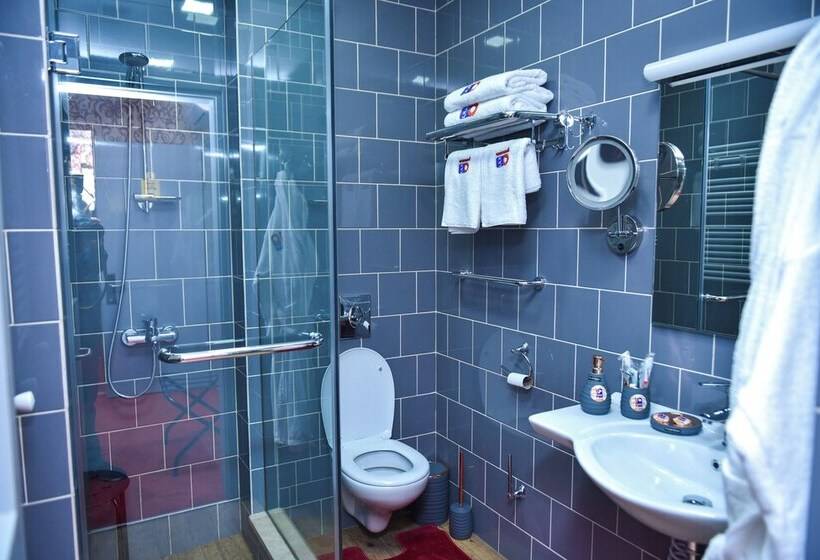 هتل 10inn Boutique