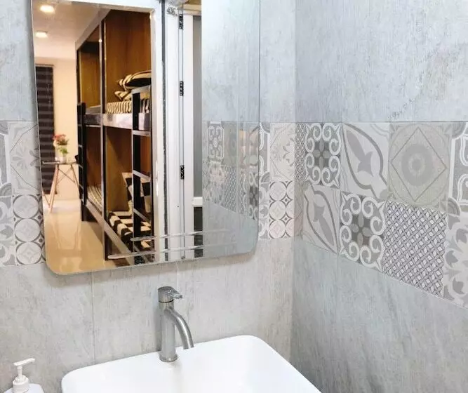 Retkeilymaja J & J Homestay