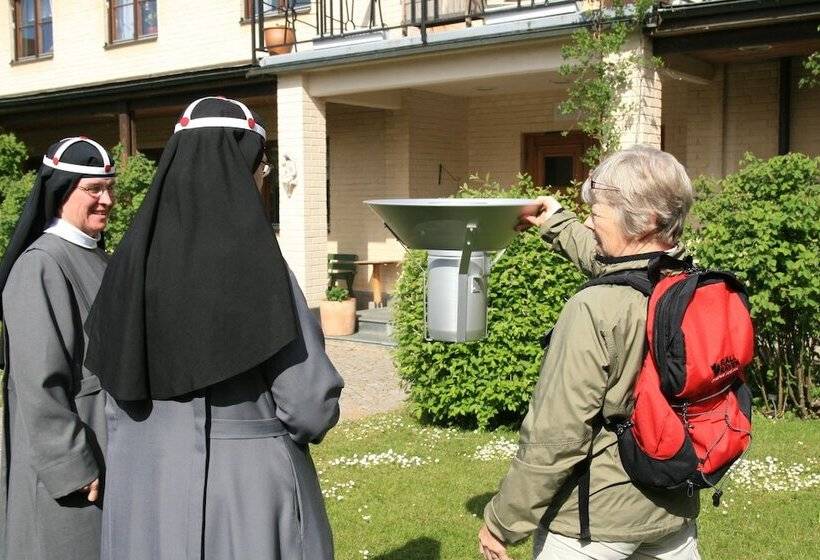 تختخواب و صبحانه Birgittasystrarnas Gästhem