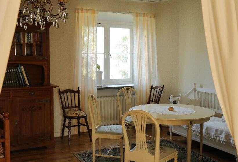 تختخواب و صبحانه Birgittasystrarnas Gästhem