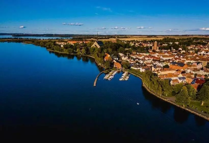 ベッドアンドブレックファースト Birgittasystrarnas Gästhem