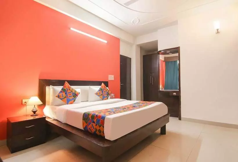 Fabhotel The Lavish Villa