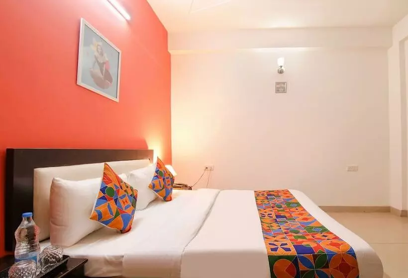 Fabhotel The Lavish Villa