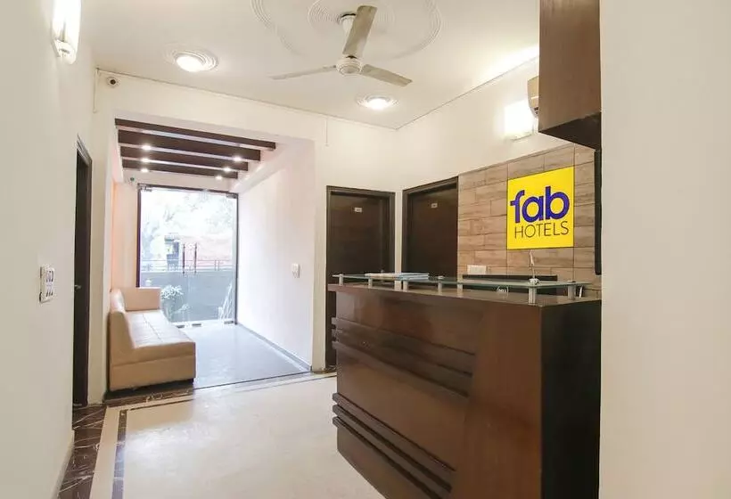 Fabhotel The Lavish Villa