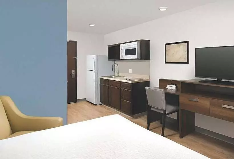 Hotelli Woodspring Suites Rochester Greece