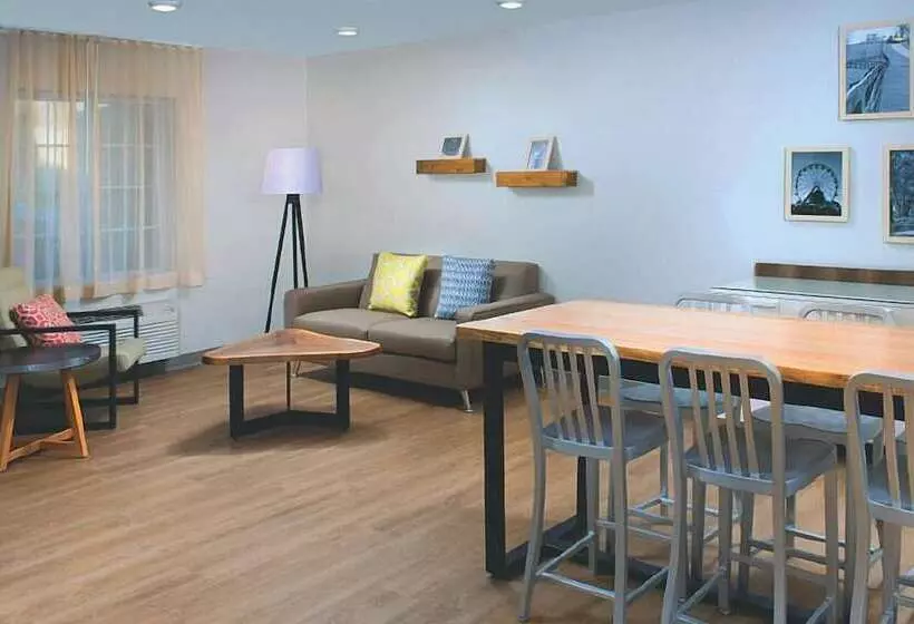 Hotelli Woodspring Suites Rochester Greece