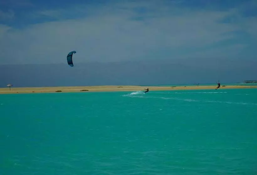 Maldives Holtel